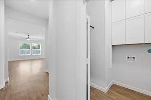 11210 Youngquist Dr, Mont Belvieu, TX 77535 - Photo 27