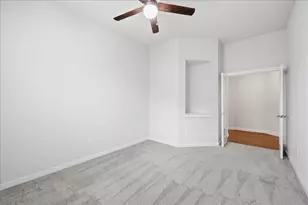 11210 Youngquist Dr, Mont Belvieu, TX 77535 - Photo 19