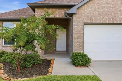 11210 Youngquist Drive, Mont Belvieu, TX 77535 - Photo 39