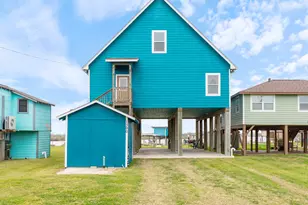 1390 County Rd 201, Sargent, TX 77414 - Photo 39