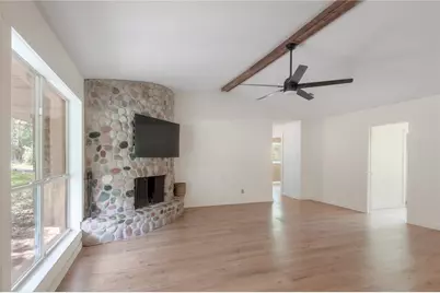 347 Shelby, Livingston, TX 77351 - Photo 9