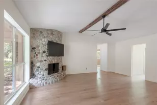 347 Shelby, Livingston, TX 77351 - Photo 9