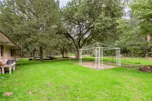 347 Shelby, Livingston, TX 77351 - Photo 37