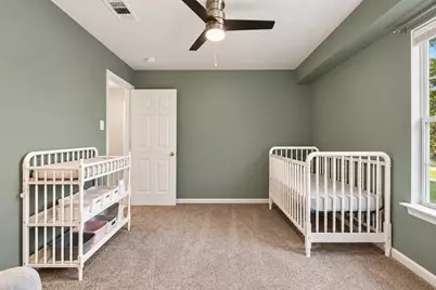 309 E Golden Arrow Circle, The Woodlands, TX 77381 - Photo 31