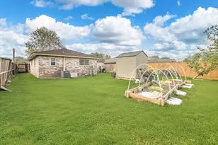 17003 Blairwood Dr, Houston, TX 77049 - Photo 29