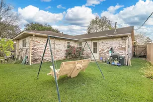 17003 Blairwood Dr, Houston, TX 77049 - Photo 27