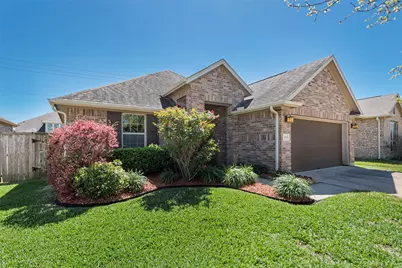 1908 Rushing Meadow Lane, Pearland, TX 77089 - Photo 3