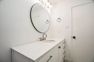 6114 Kirby Dr, Houston, TX 77005 - Photo 27