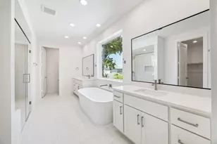 1321 Alexander St, Houston, TX 77008 - Photo 17