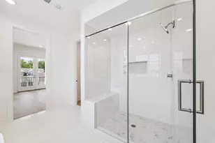 1321 Alexander St, Houston, TX 77008 - Photo 19