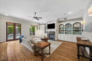 802 Anderson St, Bellaire, TX 77401 - Photo 9