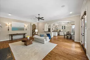 802 Anderson St, Bellaire, TX 77401 - Photo 11