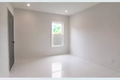 417 Armstrong Street, Houston, TX 77029 - Photo 13