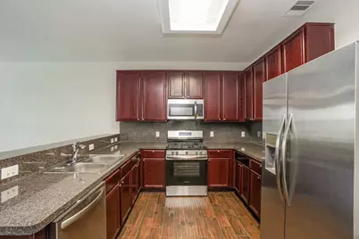 14815 Hillside Woods Court, Houston, TX 77049 - Photo 5