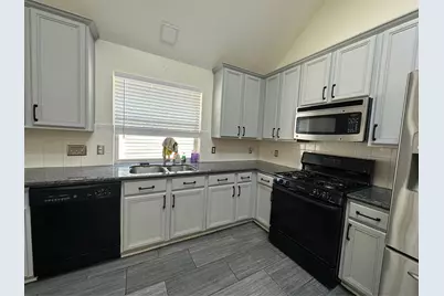 11158 Riverbank Ridge Lane, Houston, TX 77089 - Photo 9