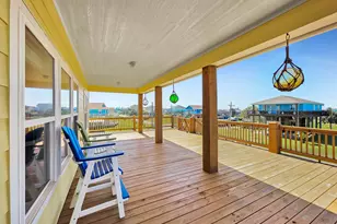 938 S Sage Rd, Crystal Beach, TX 77650 - Photo 17