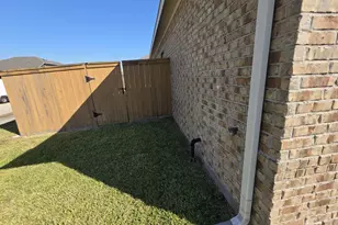2429 Abbot Brk Dr, Rosharon, TX 77583 - Photo 17