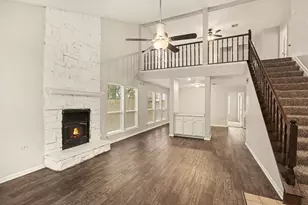 28 Windfellow Pl, The Woodlands, TX 77381 - Photo 3