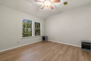 75 Scarlet Woods Ct, The Woodlands, TX 77380 - Photo 13