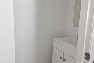 2252 Shadowdale Dr, Houston, TX 77043 - Photo 15