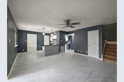 2252 Shadowdale Drive #362, Houston, TX 77043 - Photo 9