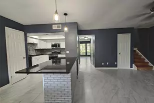 2252 Shadowdale Dr, Houston, TX 77043 - Photo 13