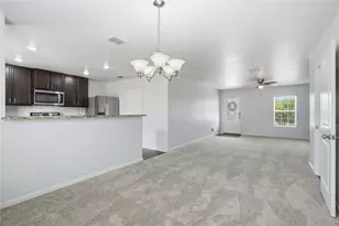 6402 Underwood Way, San Antonio, TX 78252 - Photo 9