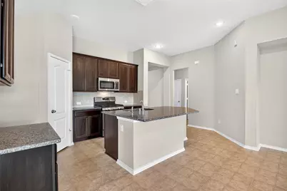8811 Trenton Landing Lane, Richmond, TX 77407 - Photo 15