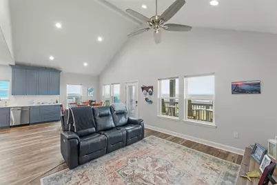 2024 County Road 201, Sargent, TX 77414 - Photo 9