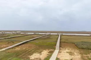 2024 County Rd 201, Sargent, TX 77414 - Photo 23