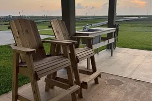 2024 County Rd 201, Sargent, TX 77414 - Photo 7