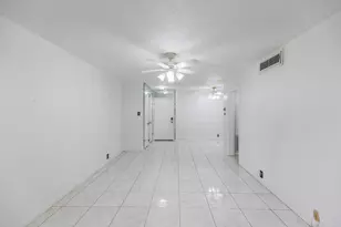 2601 Bellefontaine St, Houston, TX 77025 - Photo 13
