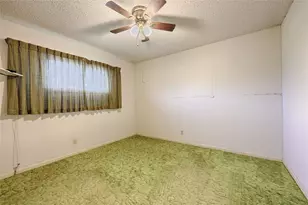 808 Herder Ave, Schulenburg, TX 78956 - Photo 27