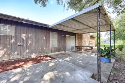 808 Herder Avenue, Schulenburg, TX 78956 - Photo 29