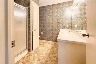 808 Herder Ave, Schulenburg, TX 78956 - Photo 21