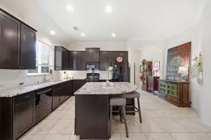 6343 Bain Dr, Missouri City, TX 77459 - Photo 9