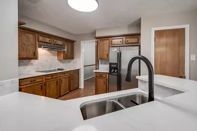 4711 Burning Tree Drive, Baytown, TX 77521 - Photo 23