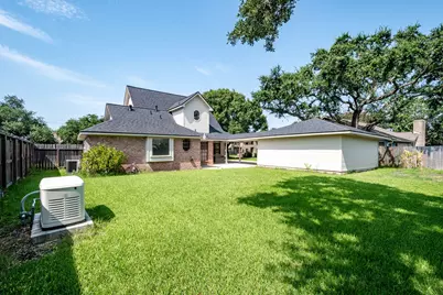 4711 Burning Tree Drive, Baytown, TX 77521 - Photo 11