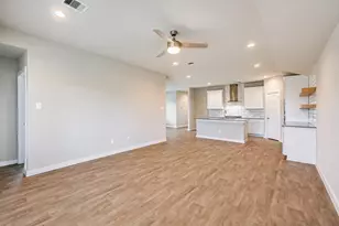 12534 Newport Arch Ln, Houston, TX 77047 - Photo 5