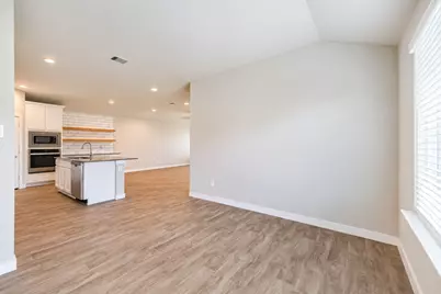 12534 Newport Arch Lane, Houston, TX 77047 - Photo 15