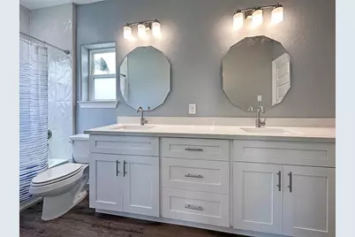 4309 Avenue K, Galveston, TX 77550 - Photo 17