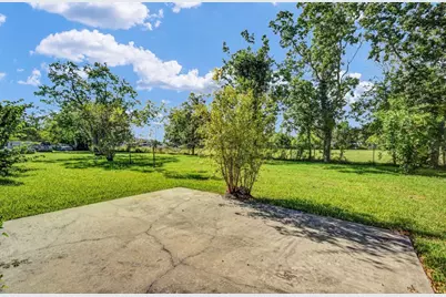 123 Robinson Road, Oyster Creek, TX 77541 - Photo 27