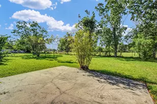 123 Robinson Rd, Oyster Creek, TX 77541 - Photo 27
