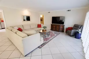 655 S Ripple Creek Dr, Houston, TX 77057 - Photo 5