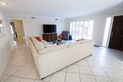 655 S Ripple Creek Drive #655, Houston, TX 77057 - Photo 7