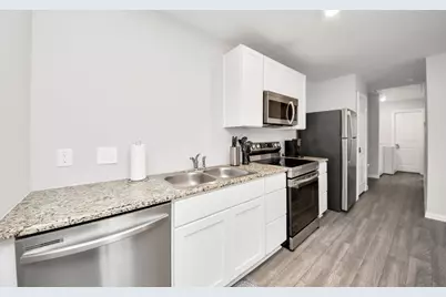 9027 Madera Road #B, Houston, TX 77078 - Photo 13