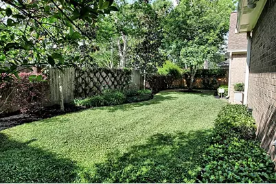 7919 S Wellington Court, Houston, TX 77055 - Photo 19