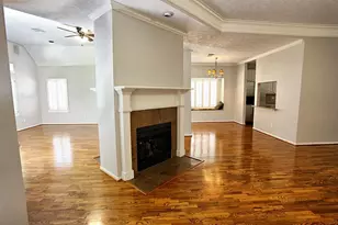 7919 S Wellington Ct, Houston, TX 77055 - Photo 9