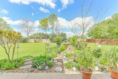 835 Lake Grayson Drive, Katy, TX 77494 - Photo 41