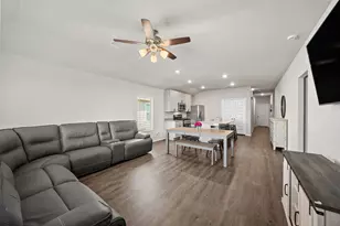 25431 Blue Mistflower Dr, Montgomery, TX 77316 - Photo 13